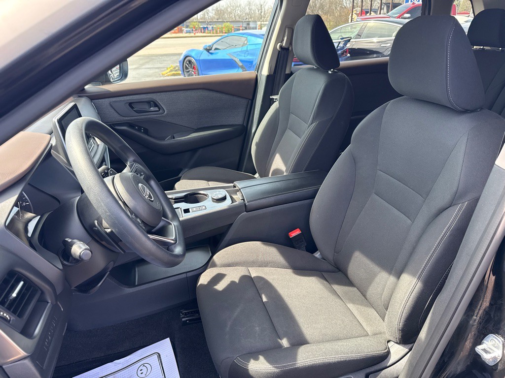 2023 Nissan Rogue Image 19