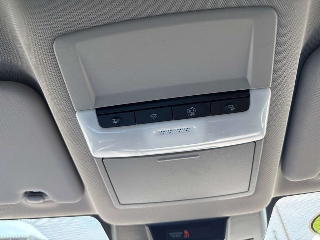 2023 Nissan Rogue Image 32