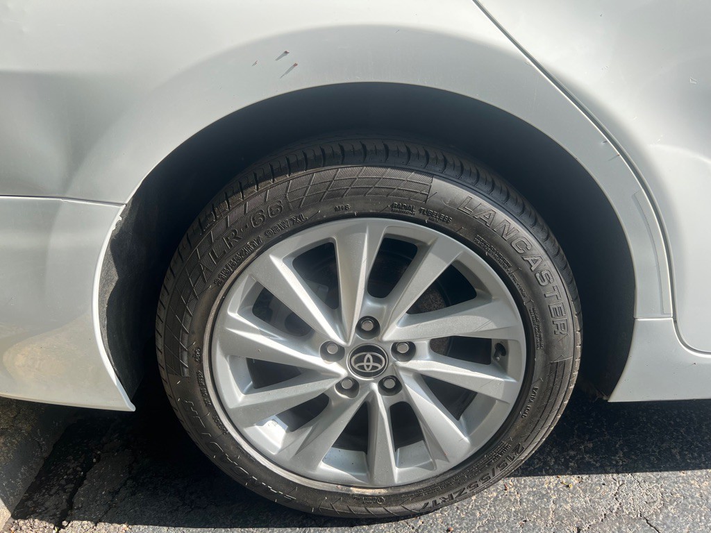2022 Toyota Camry Image 18