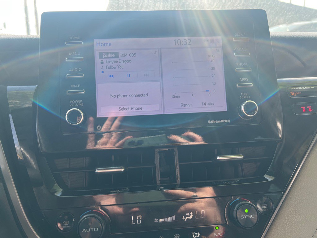 2022 Toyota Camry Image 20