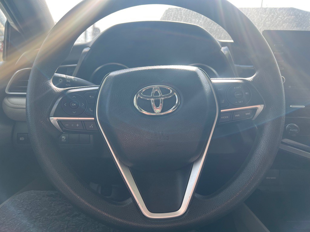 2022 Toyota Camry Image 23