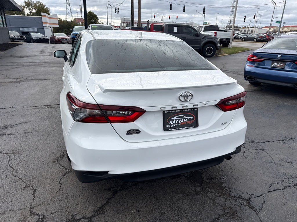 2022 Toyota Camry Image 4