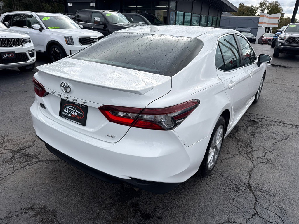 2022 Toyota Camry Image 5