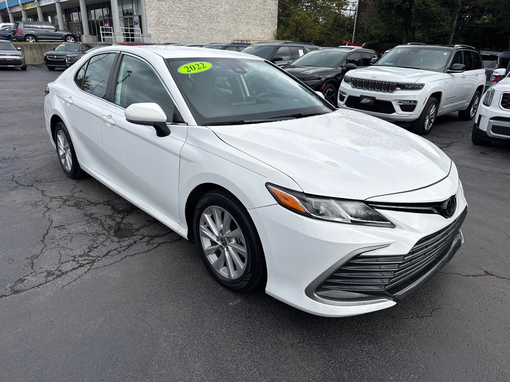 2022 Toyota Camry Image 7