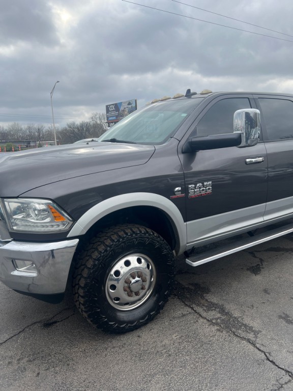 2015 RAM 3500 Image 3