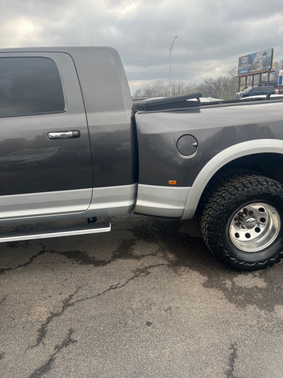 2015 RAM 3500 Image 7