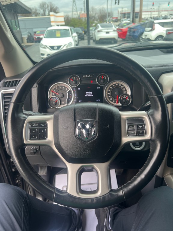 2015 RAM 3500 Image 37