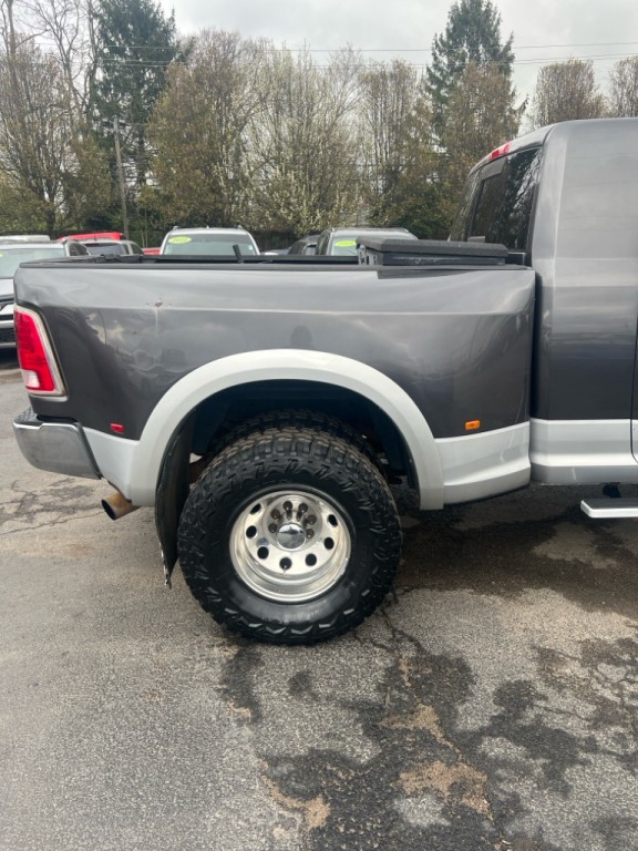 2015 RAM 3500 Image 96