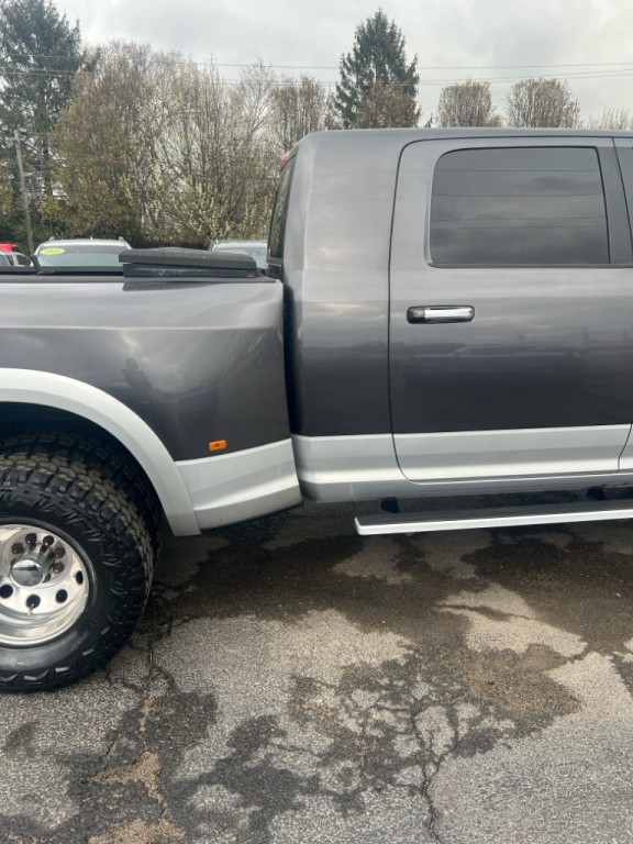 2015 RAM 3500 Image 97