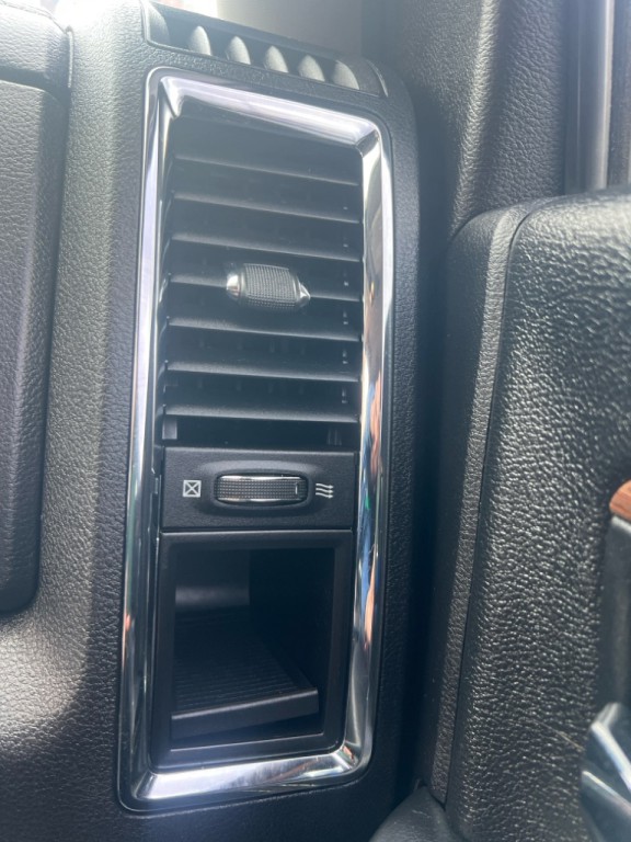 2015 RAM 3500 Image 141