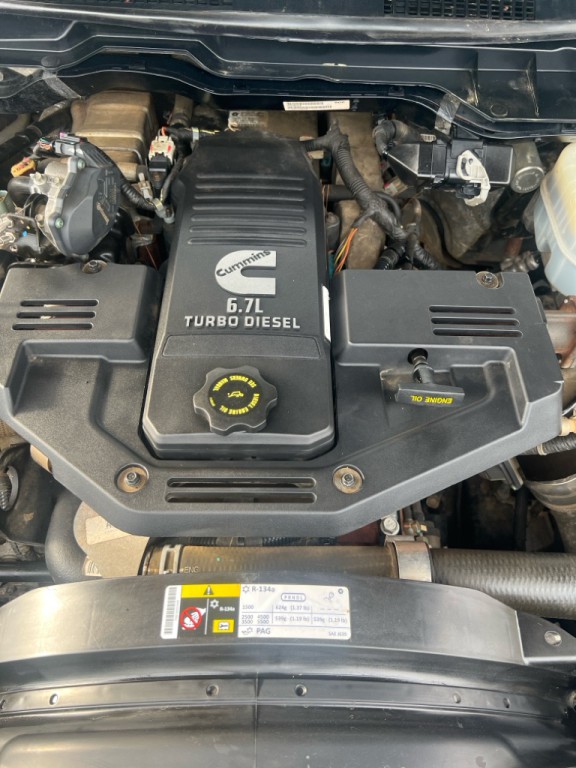 2015 RAM 3500 Image 146