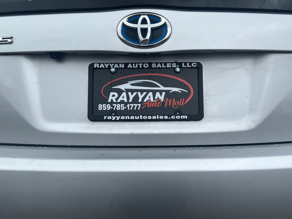 2023 Toyota Prius Image 6