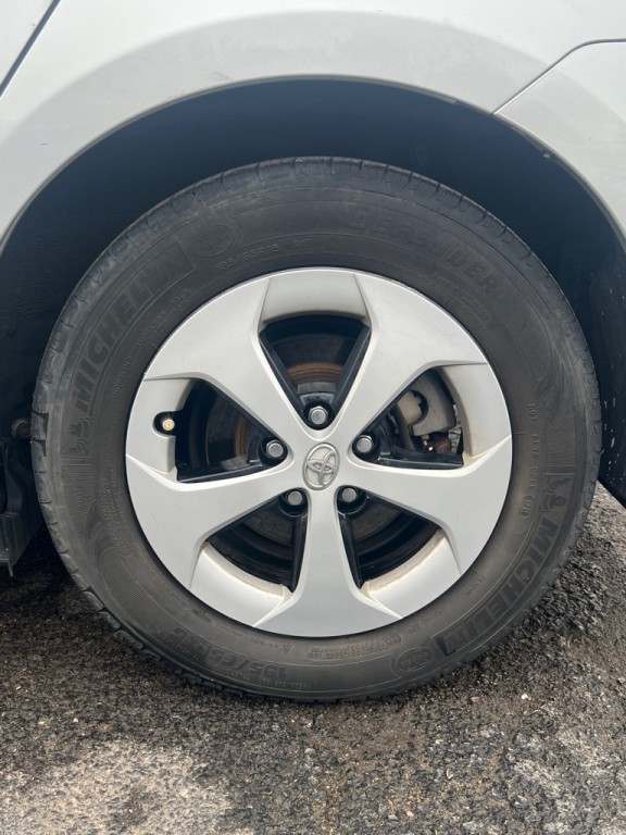 2023 Toyota Prius Image 9