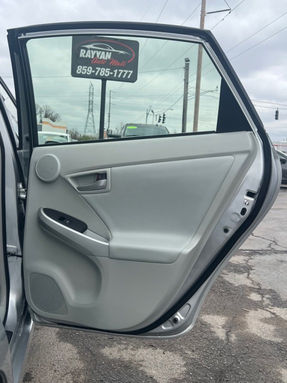 2023 Toyota Prius Image 14