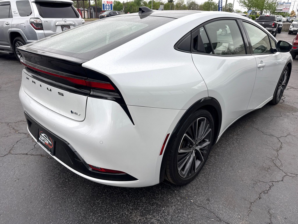 2023 Toyota Prius Image 6