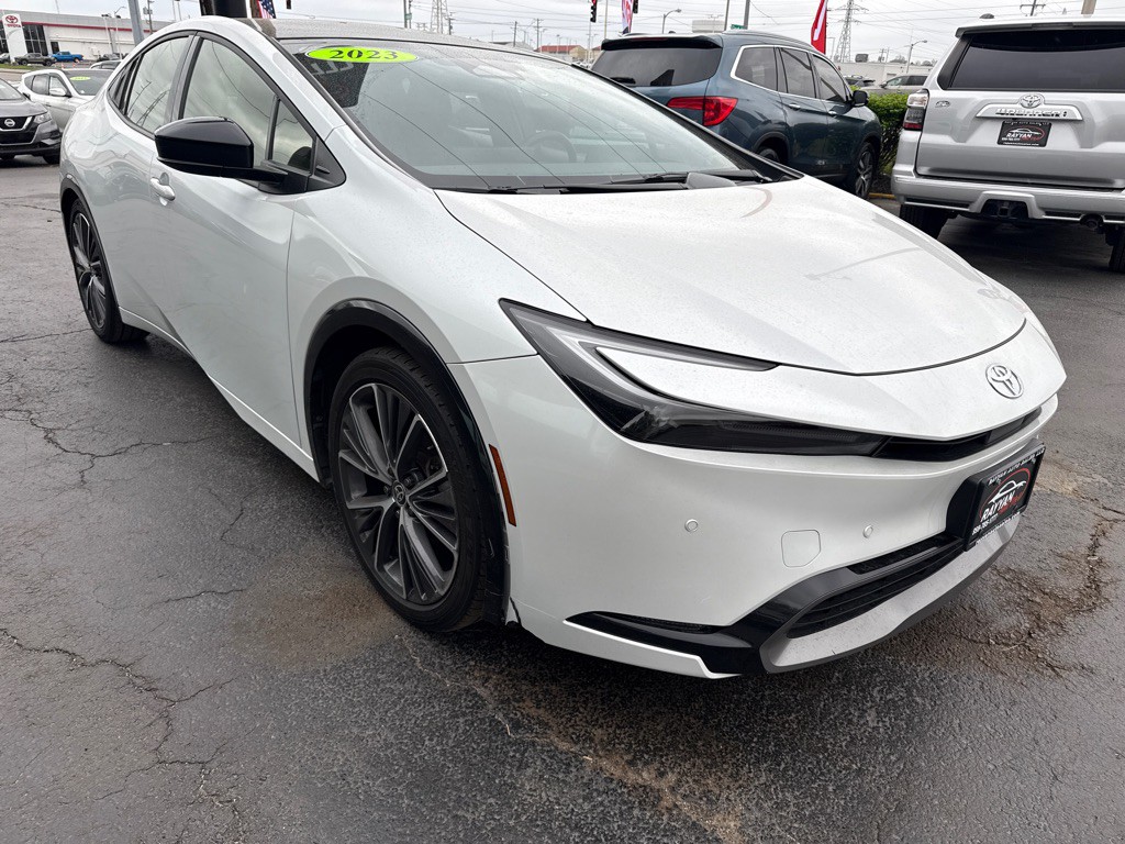 2023 Toyota Prius Image 8