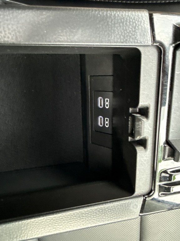2023 Toyota Prius Image 16