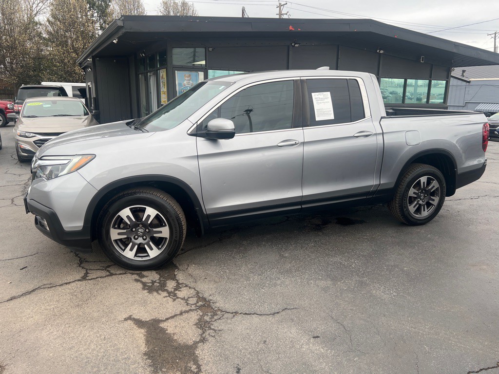2019 Honda Ridgeline Image 4
