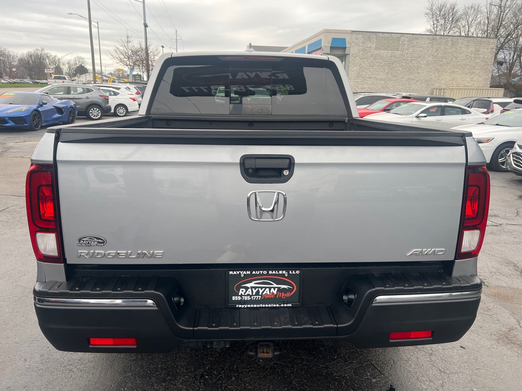 2019 Honda Ridgeline Image 6
