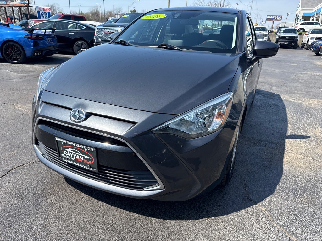 2016 Scion iA Image 9