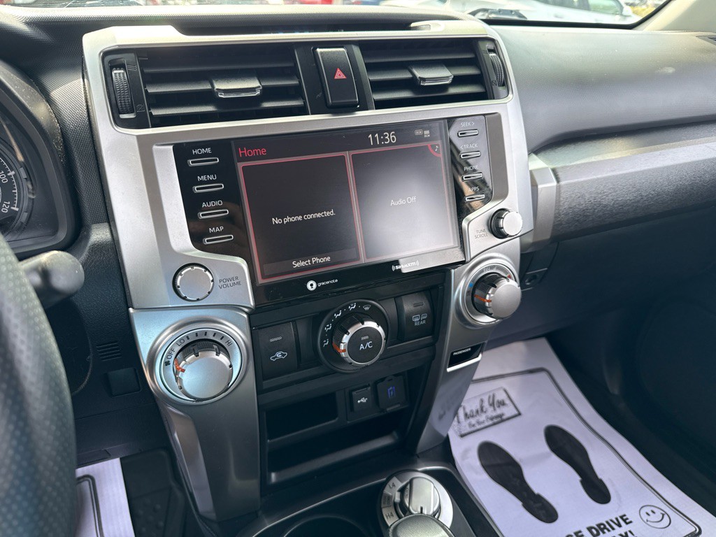 2021 Toyota 4Runner Image 23