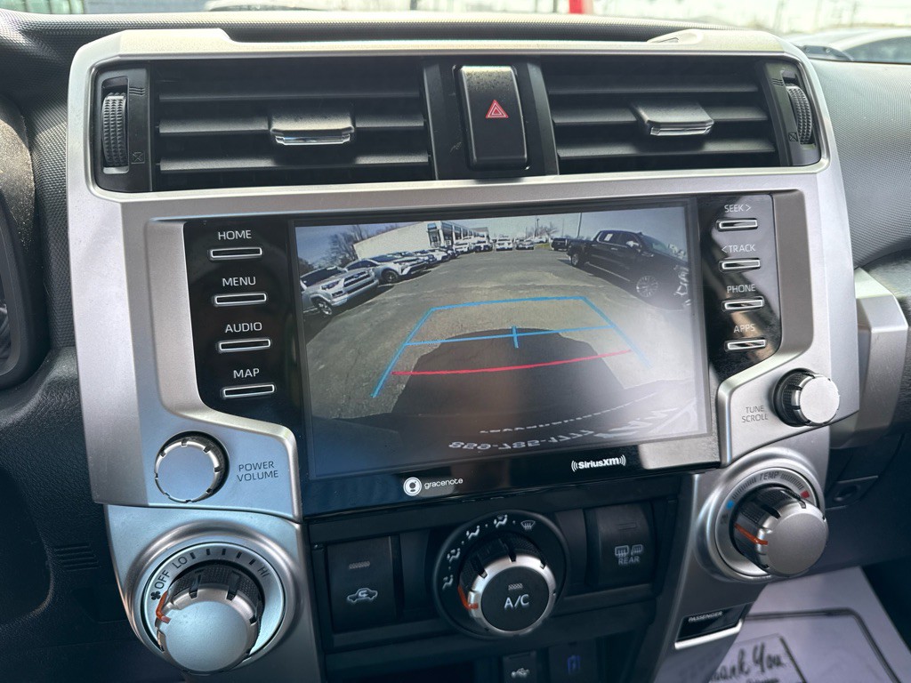 2021 Toyota 4Runner Image 27