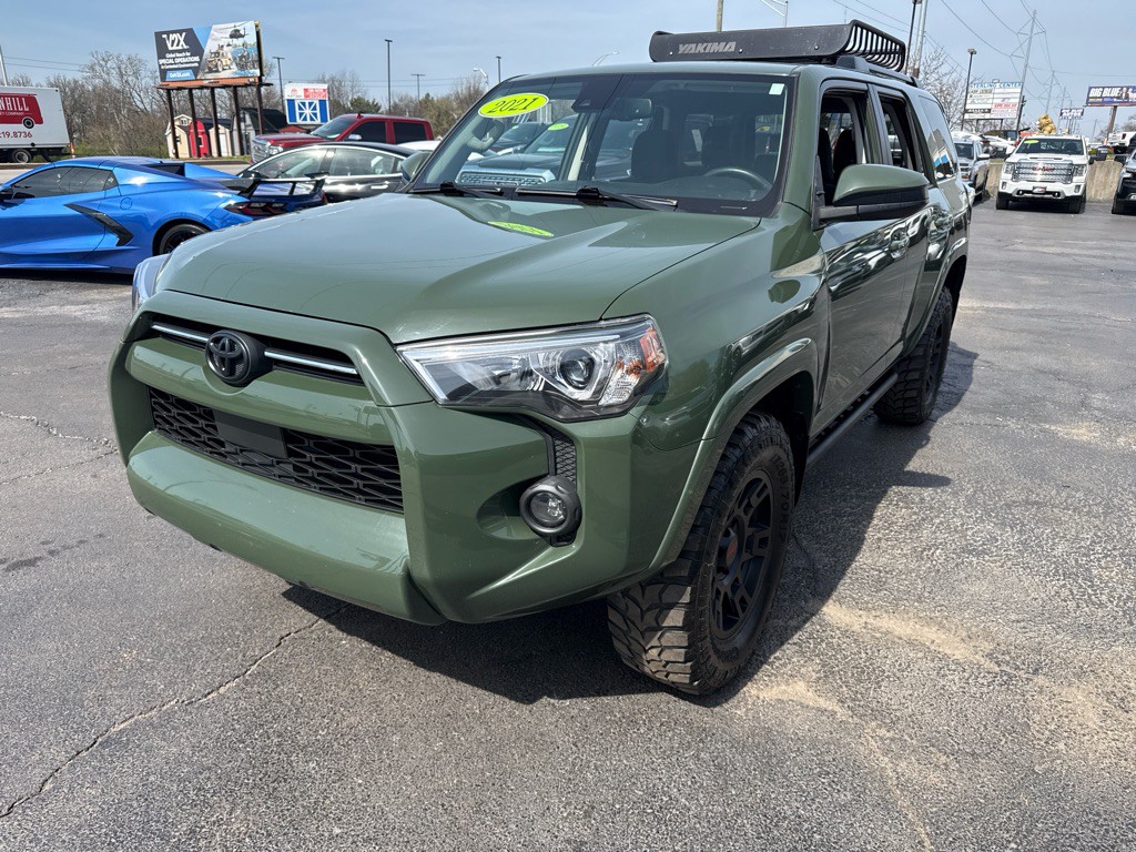 2021 Toyota 4Runner Image 2