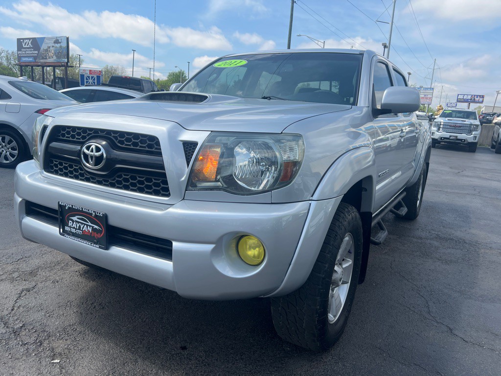 2011 Toyota Tacoma Image 3