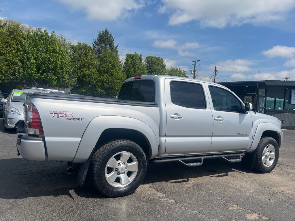 2011 Toyota Tacoma Image 11