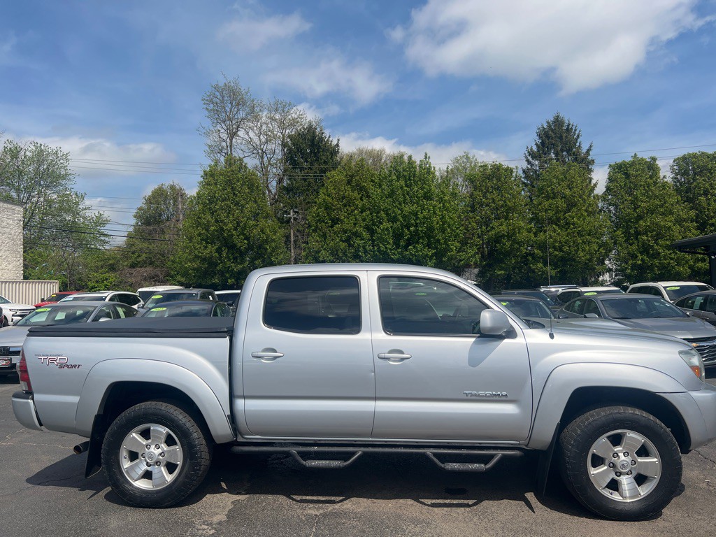 2011 Toyota Tacoma Image 12