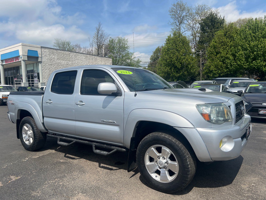2011 Toyota Tacoma Image 13