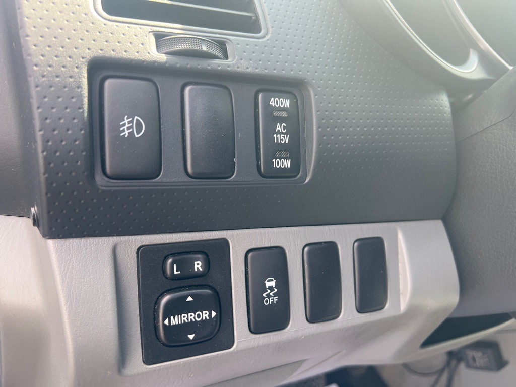 2011 Toyota Tacoma Image 16