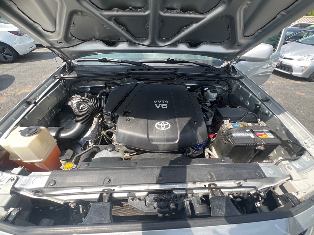 2011 Toyota Tacoma Image 23