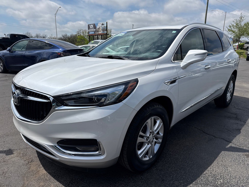 2018 Buick Enclave Image 4