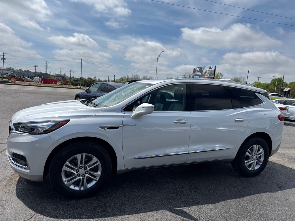 2018 Buick Enclave Image 5