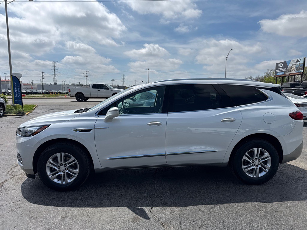 2018 Buick Enclave Image 6