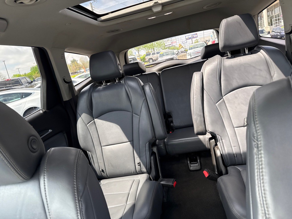 2018 Buick Enclave Image 24