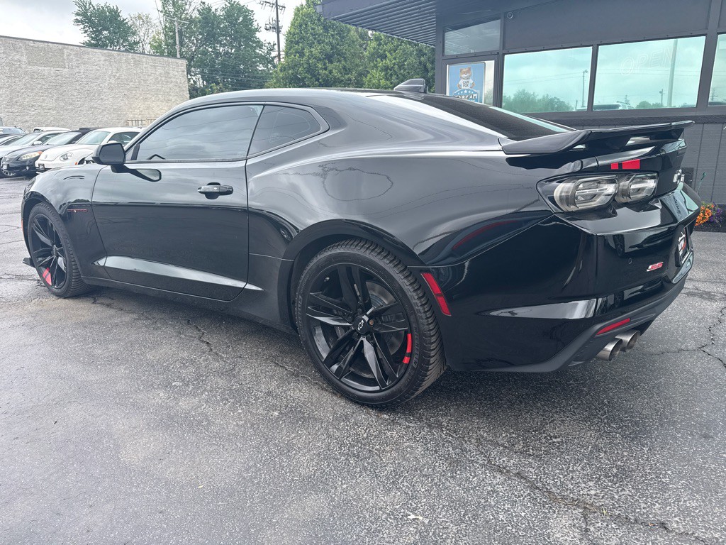 2022 Chevrolet Camaro Image 3
