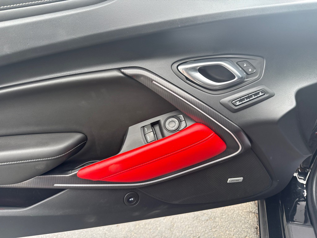 2022 Chevrolet Camaro Image 12