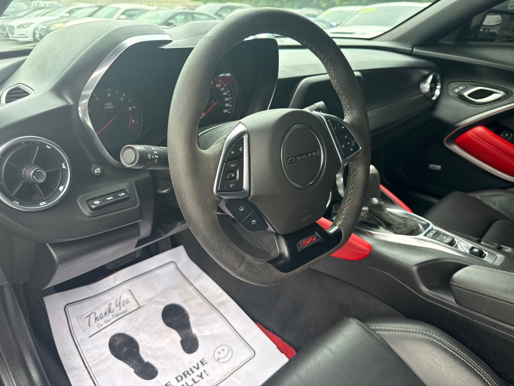 2022 Chevrolet Camaro Image 13