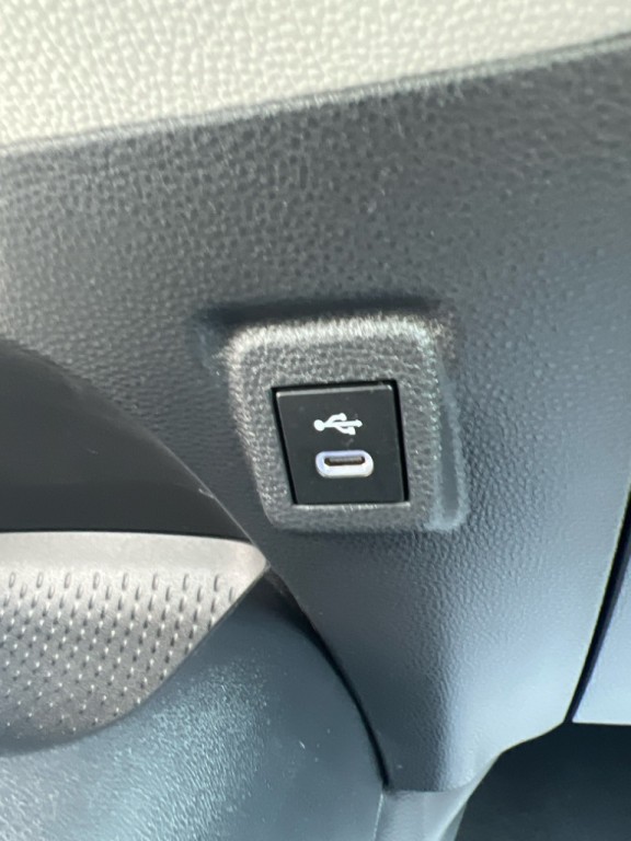 2023 Toyota Corolla Image 28