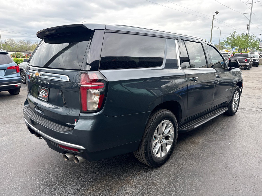 2021 Chevrolet Suburban Image 7