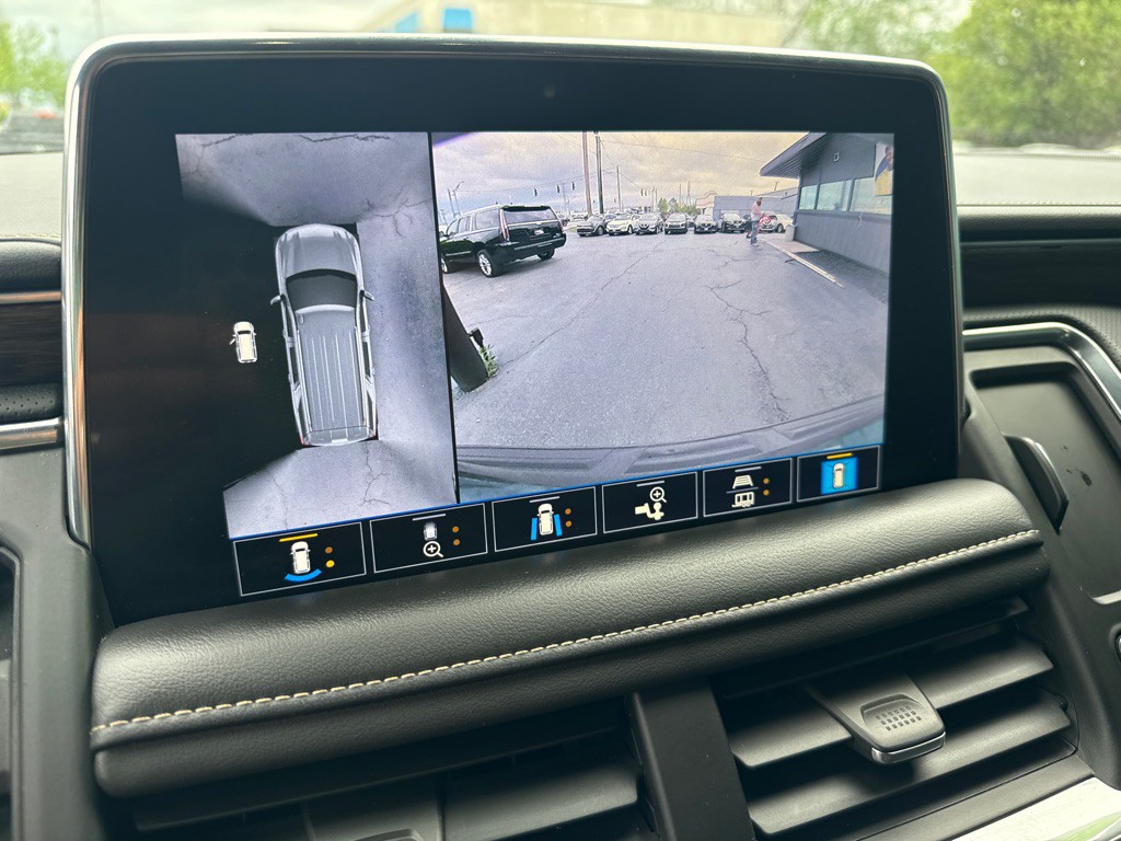 2021 Chevrolet Suburban Image 22