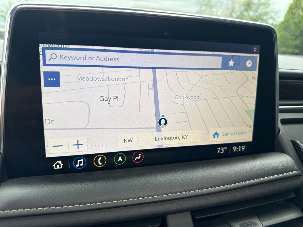 2021 Chevrolet Suburban Image 23