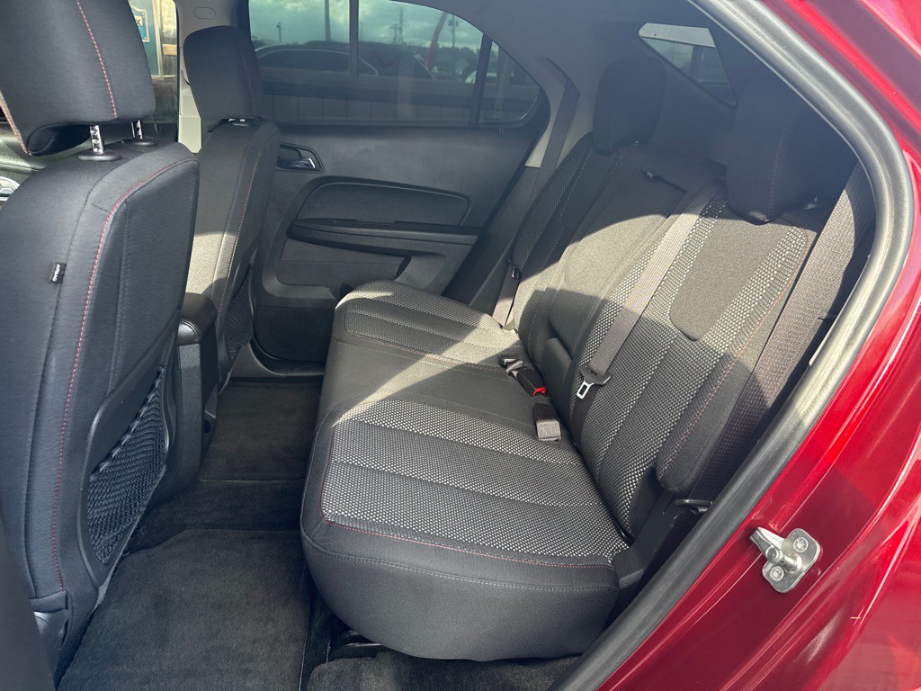 2017 Chevrolet Equinox Image 11