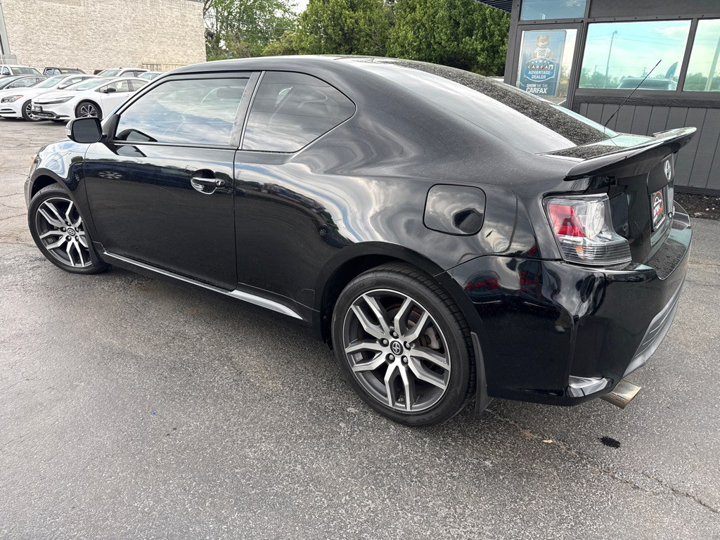 2014 Scion tC Image 4