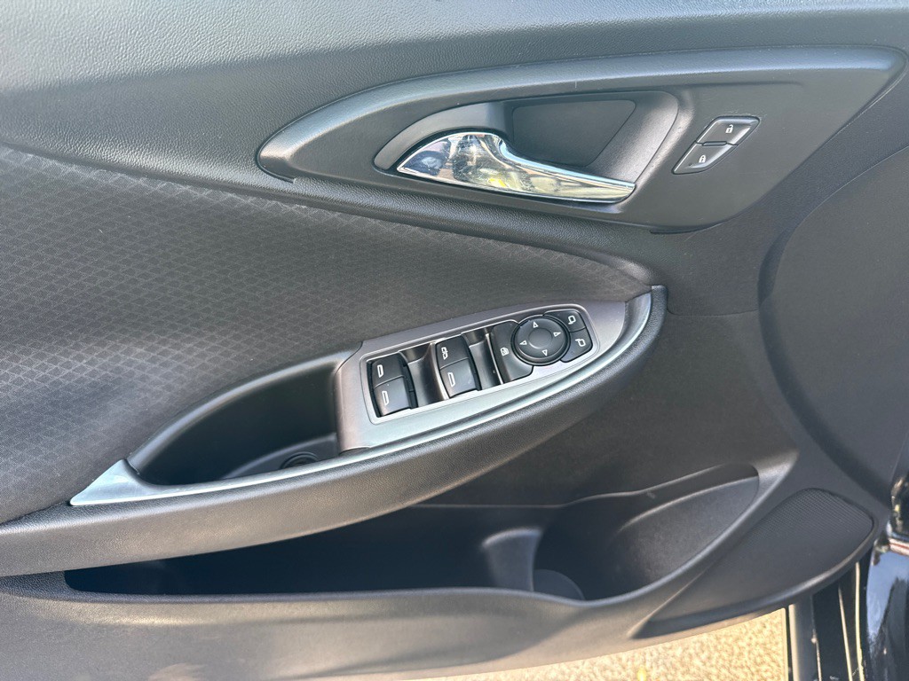 2019 Chevrolet Malibu Image 13