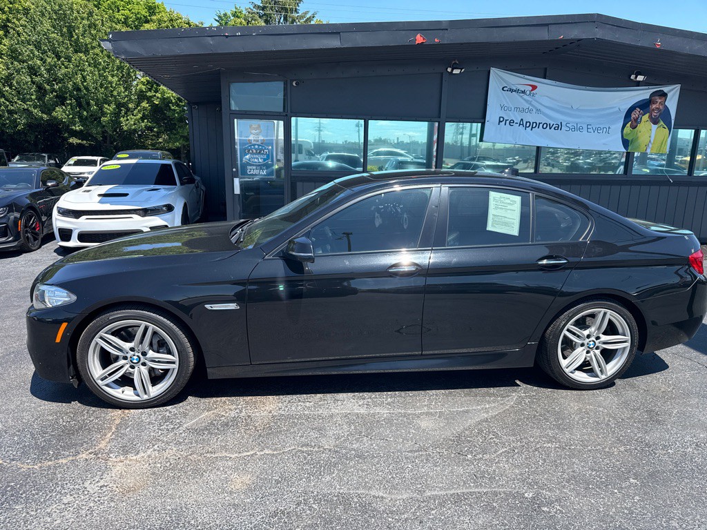 2016 BMW 5 Series Image 2