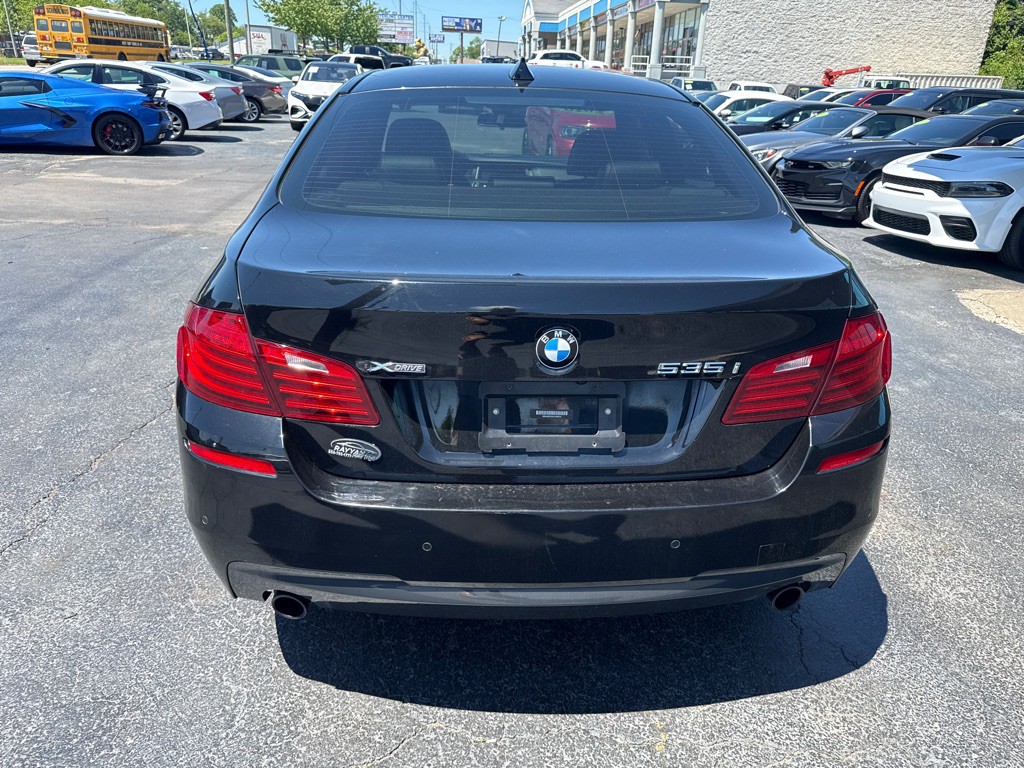 2016 BMW 5 Series Image 4