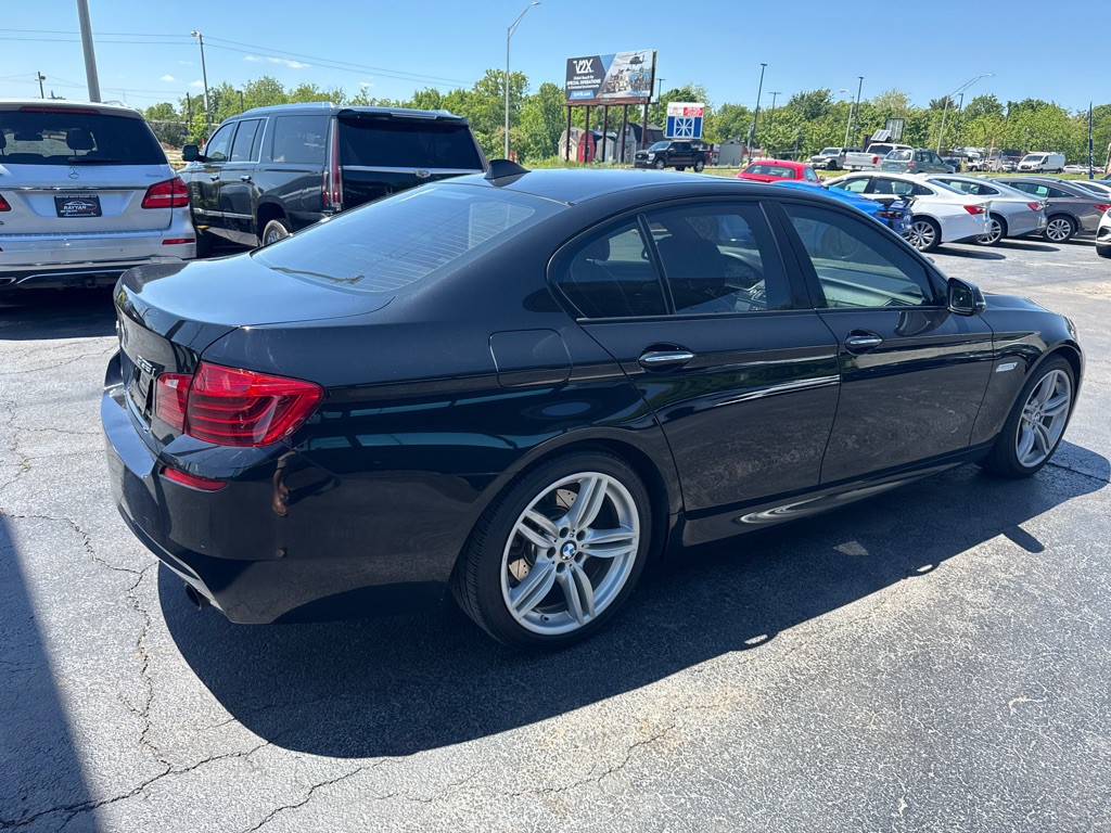 2016 BMW 5 Series Image 5
